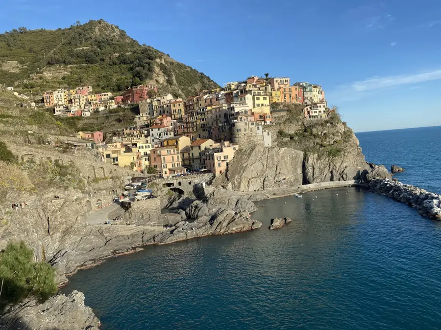 CINQUE TERRE · 04·22
